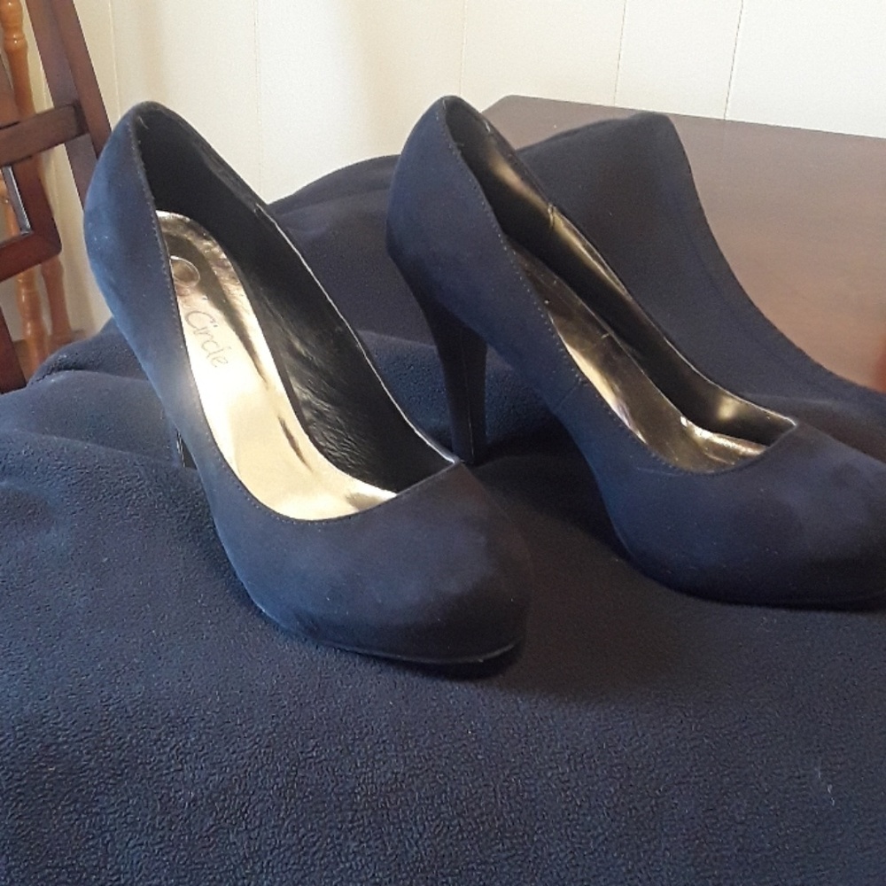 Black heels